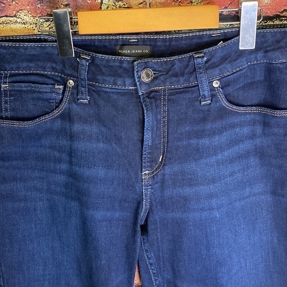 Silver Avery Slim Boot Cut Dark Wash High Rise Jeans 32 by 33 - Picture 2 of 8